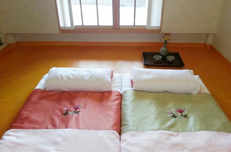 Okyeon Jeongsa Bed & Breakfast Andong Exterior photo