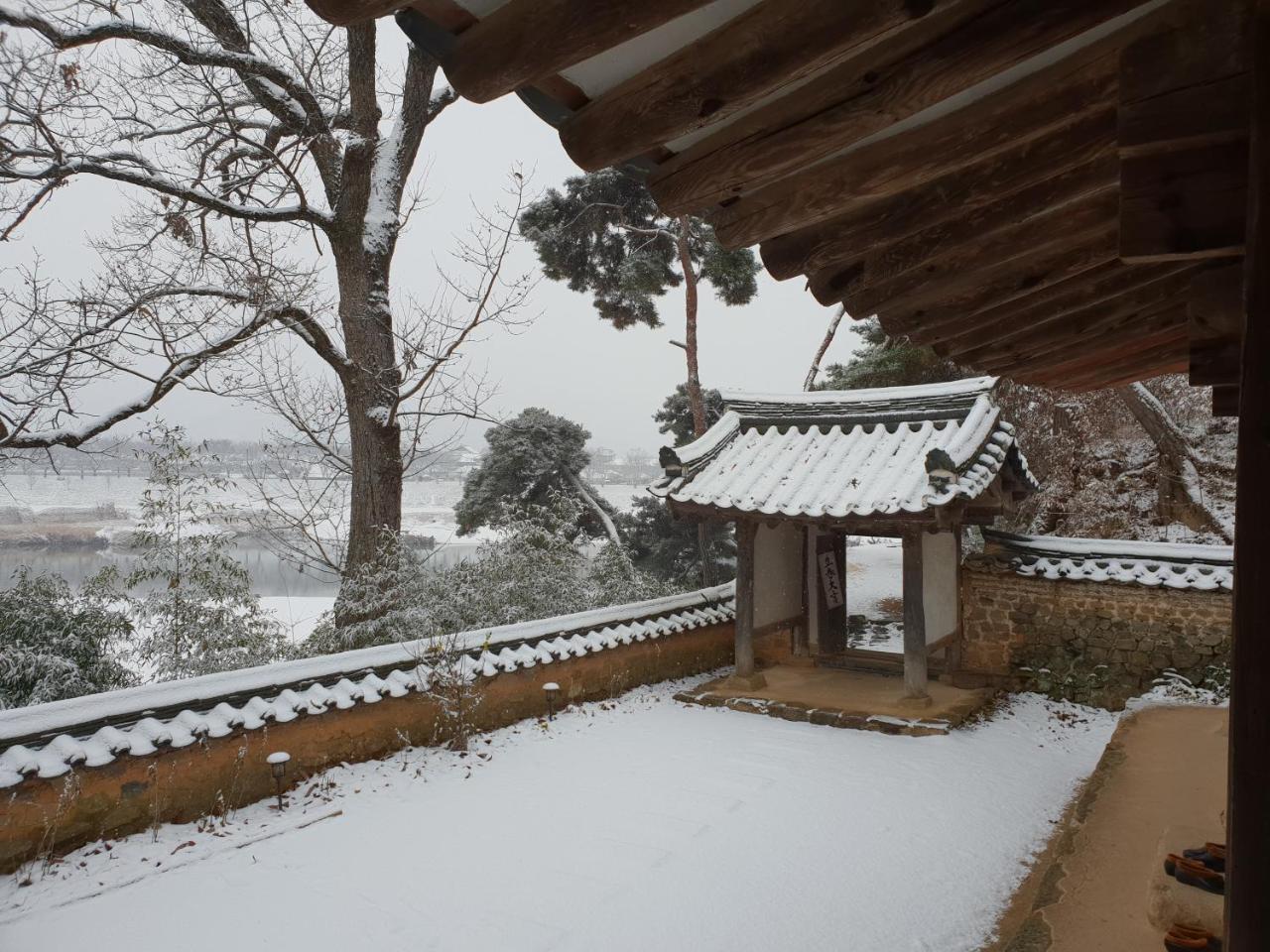 Okyeon Jeongsa Bed & Breakfast Andong Exterior photo